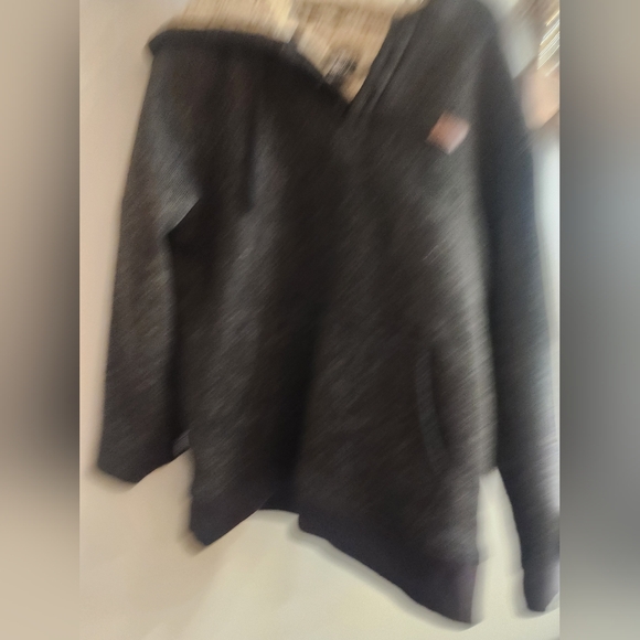 Fleece - Picture 2 of 2